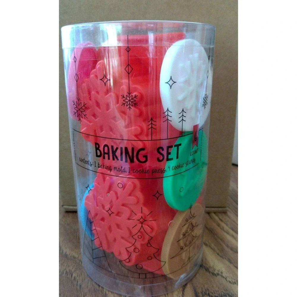 Kids Baking Set - Holiday Cookies 6 pieces Baking Mold Cookie Press Cookie Stamp